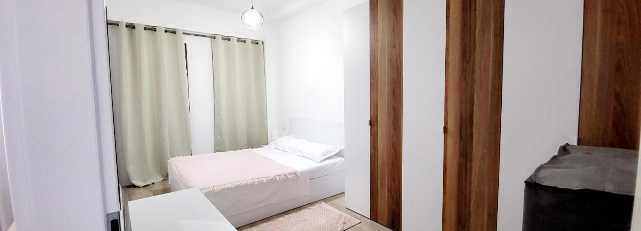 Elegant Apartment Kompleksi Magnet Tirana Kültér fotó